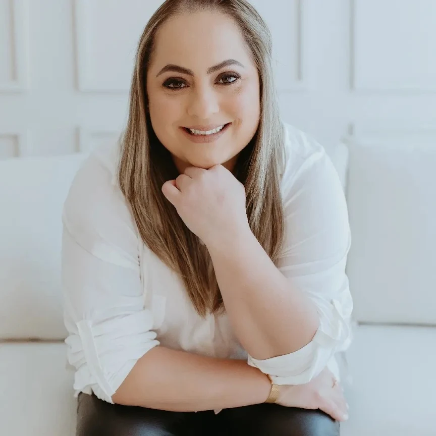 Foto de JEOVANA QUARESMA PERDONSINI, psicólogo em Farroupilha